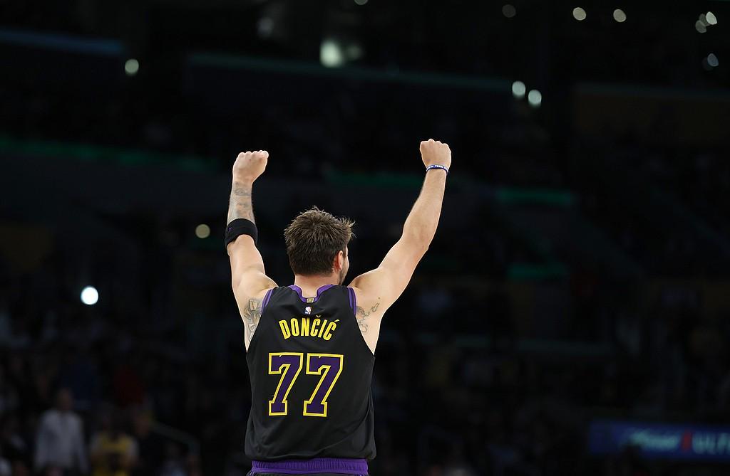 九游体育在线直播、九游体育足球直播、nba直播、电竞直播平台、九游体育赛事视频、体育直播平台-东契奇赛季表现：场均33.5分荣膺得分王，出场不足或无缘最佳阵容